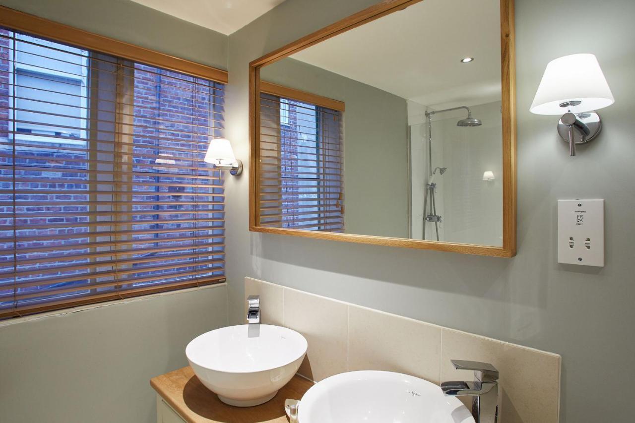 Host & Stay - Spyglass 1708 Whitby Esterno foto
